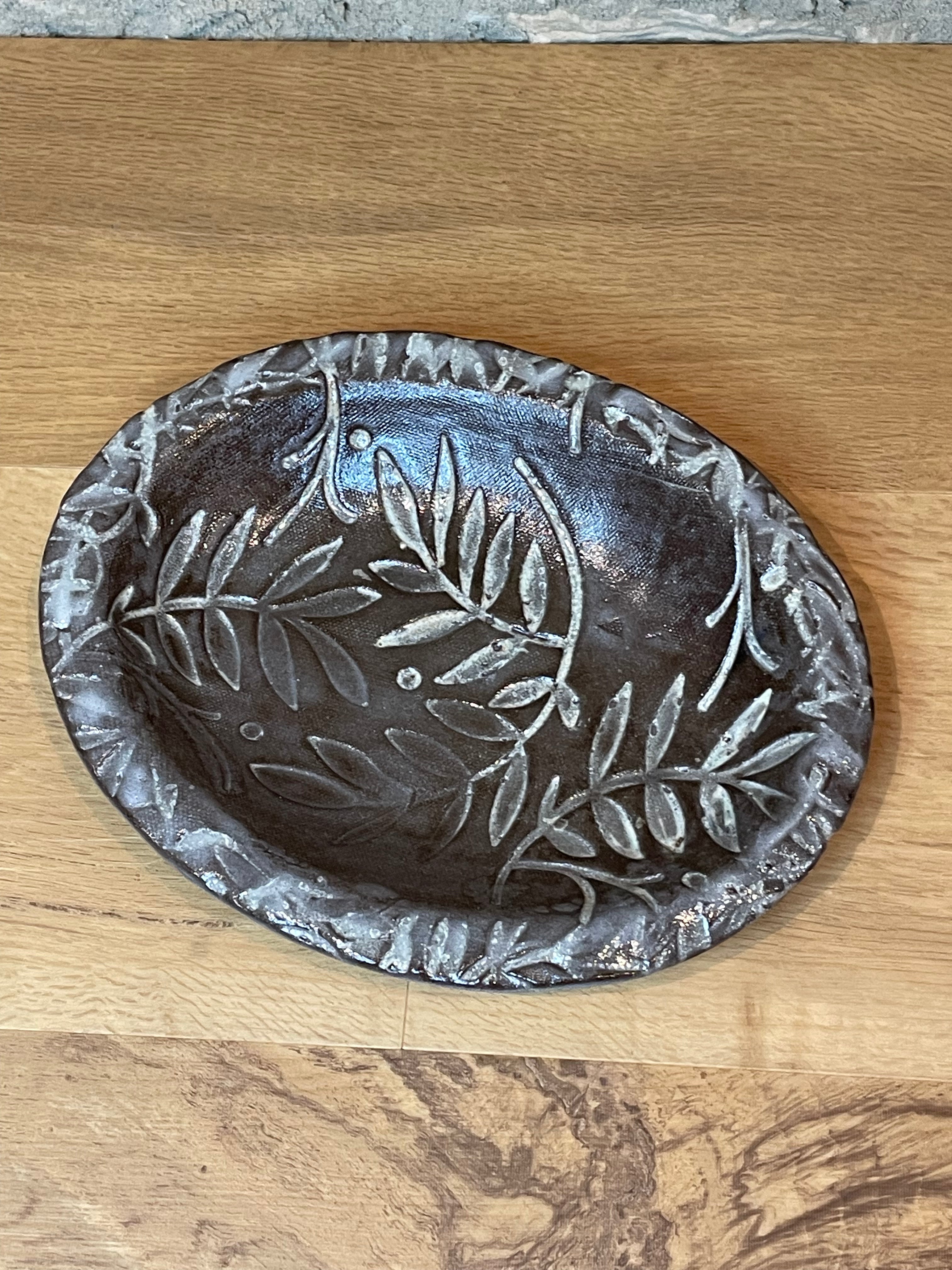 Dish - Leaf Design - 115