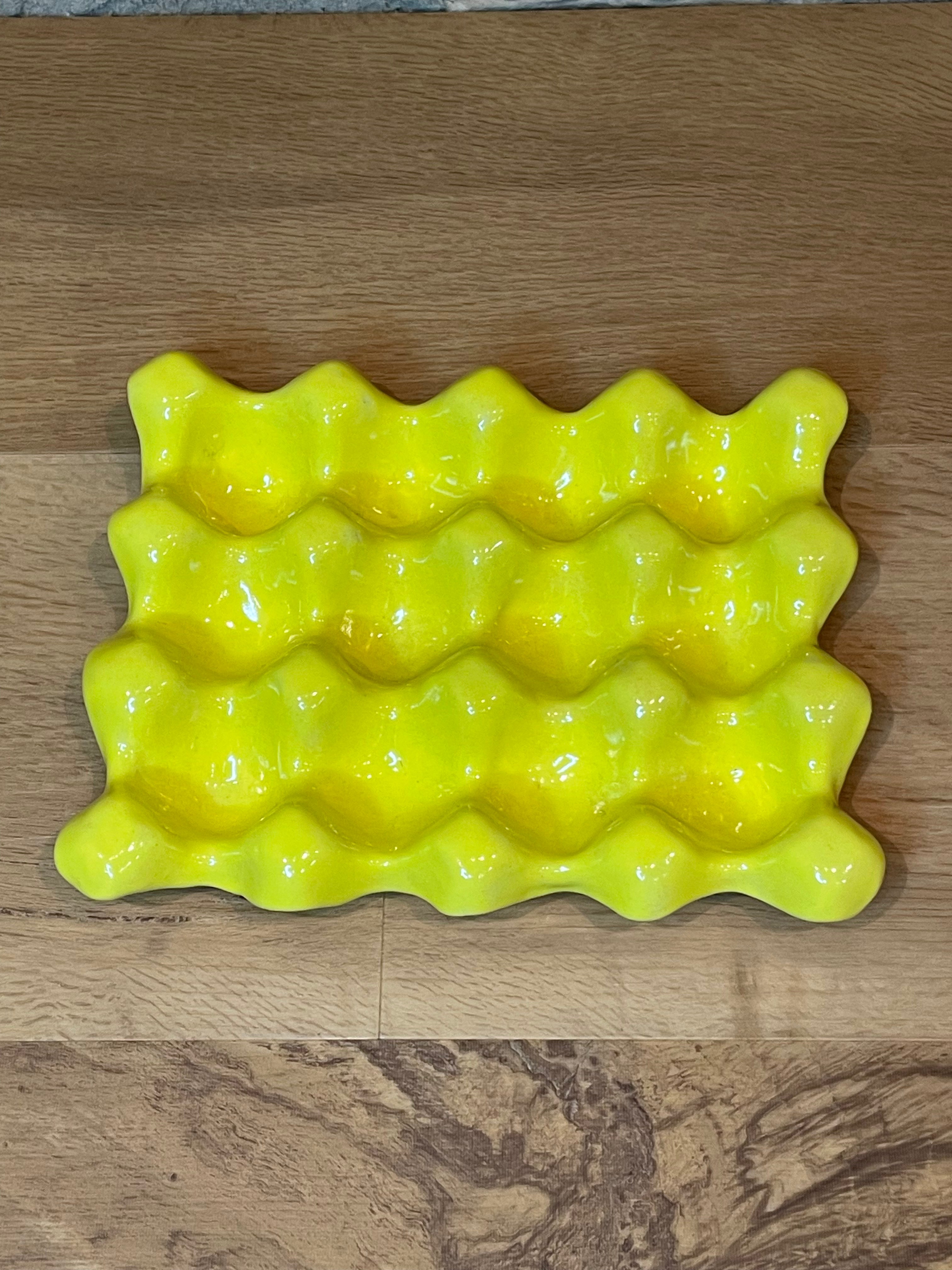 Egg Tray - Yellow - 584