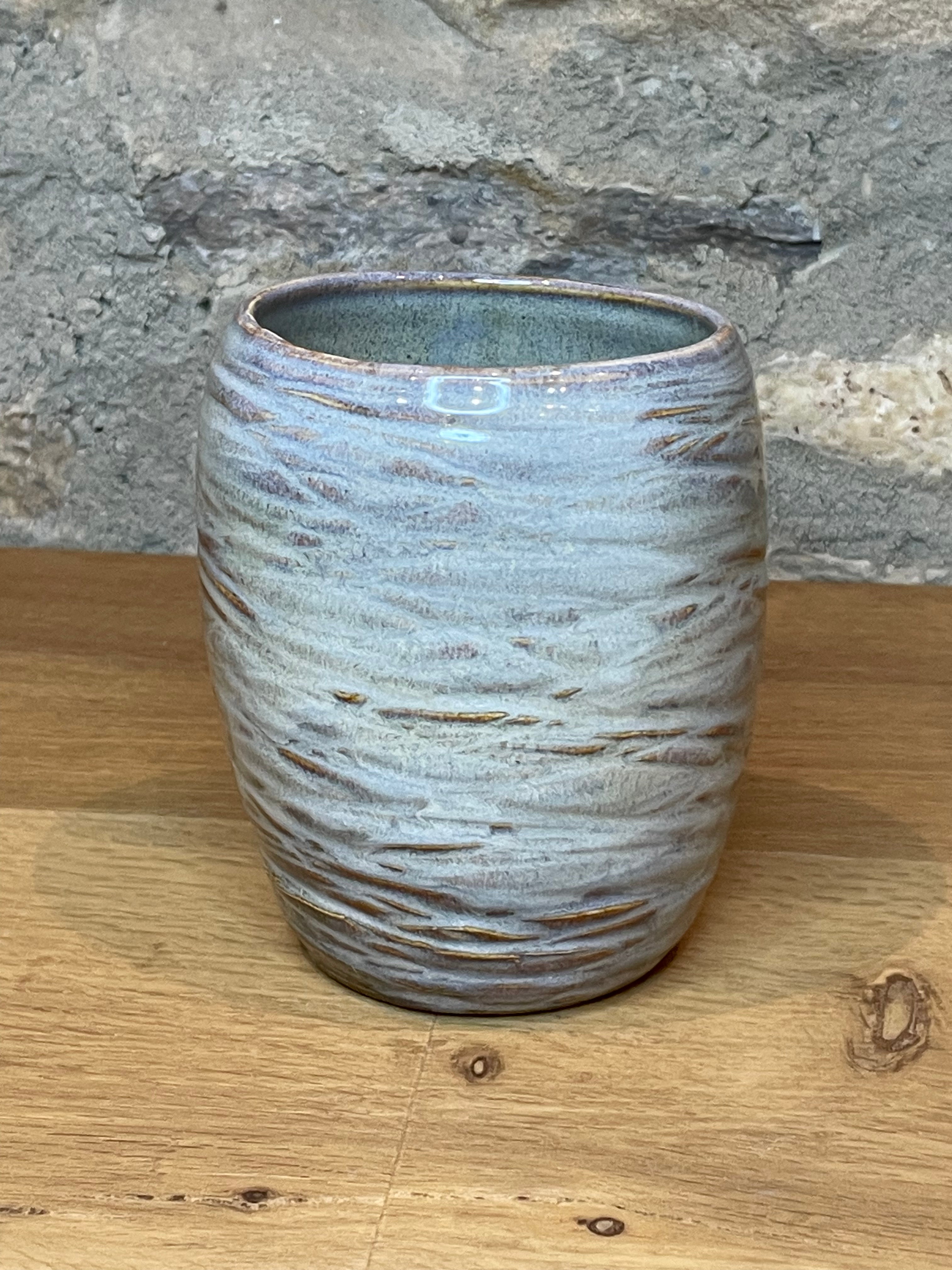Vase - Textured Cream / Brown - 550