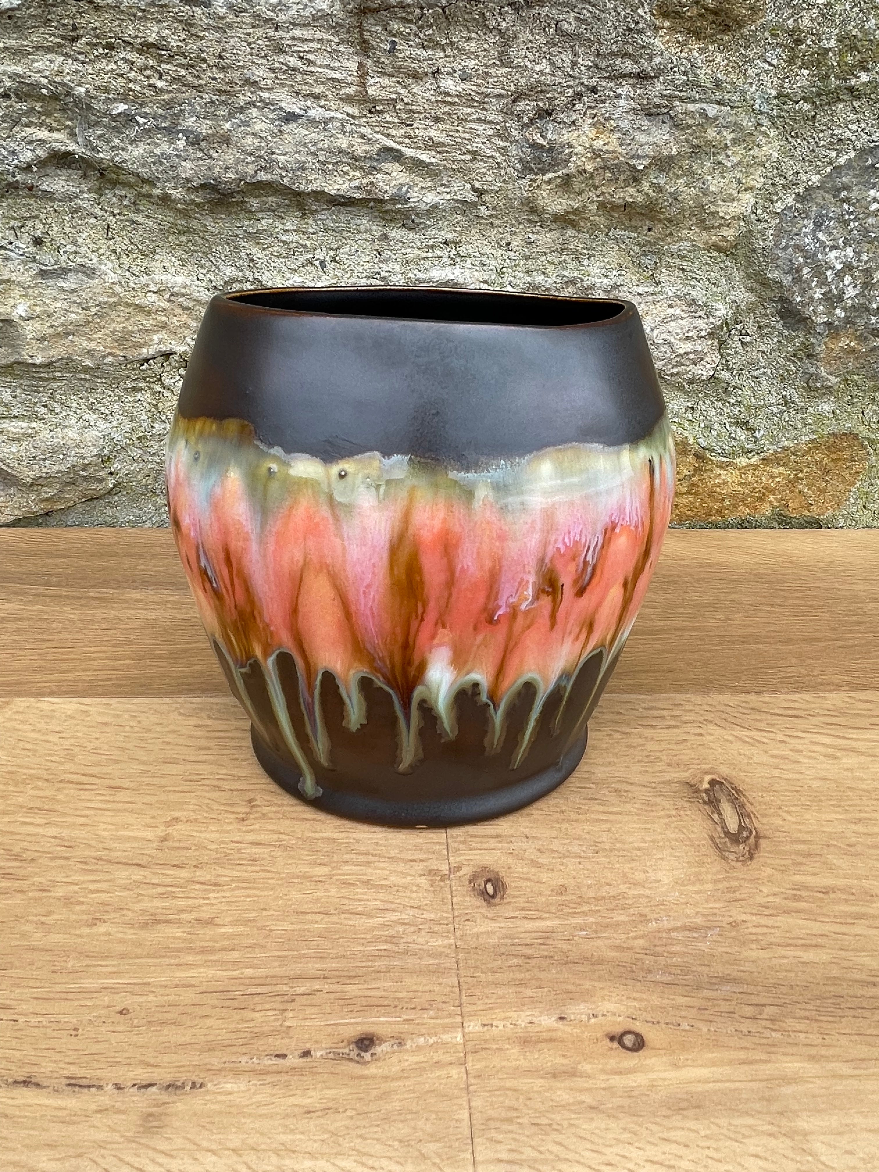 Vase - Brown & Pink - 820