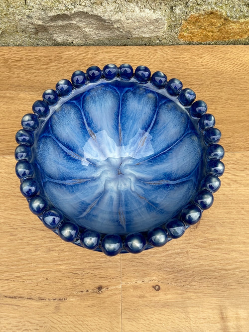 Bowl - Blue with beaded rim - 832