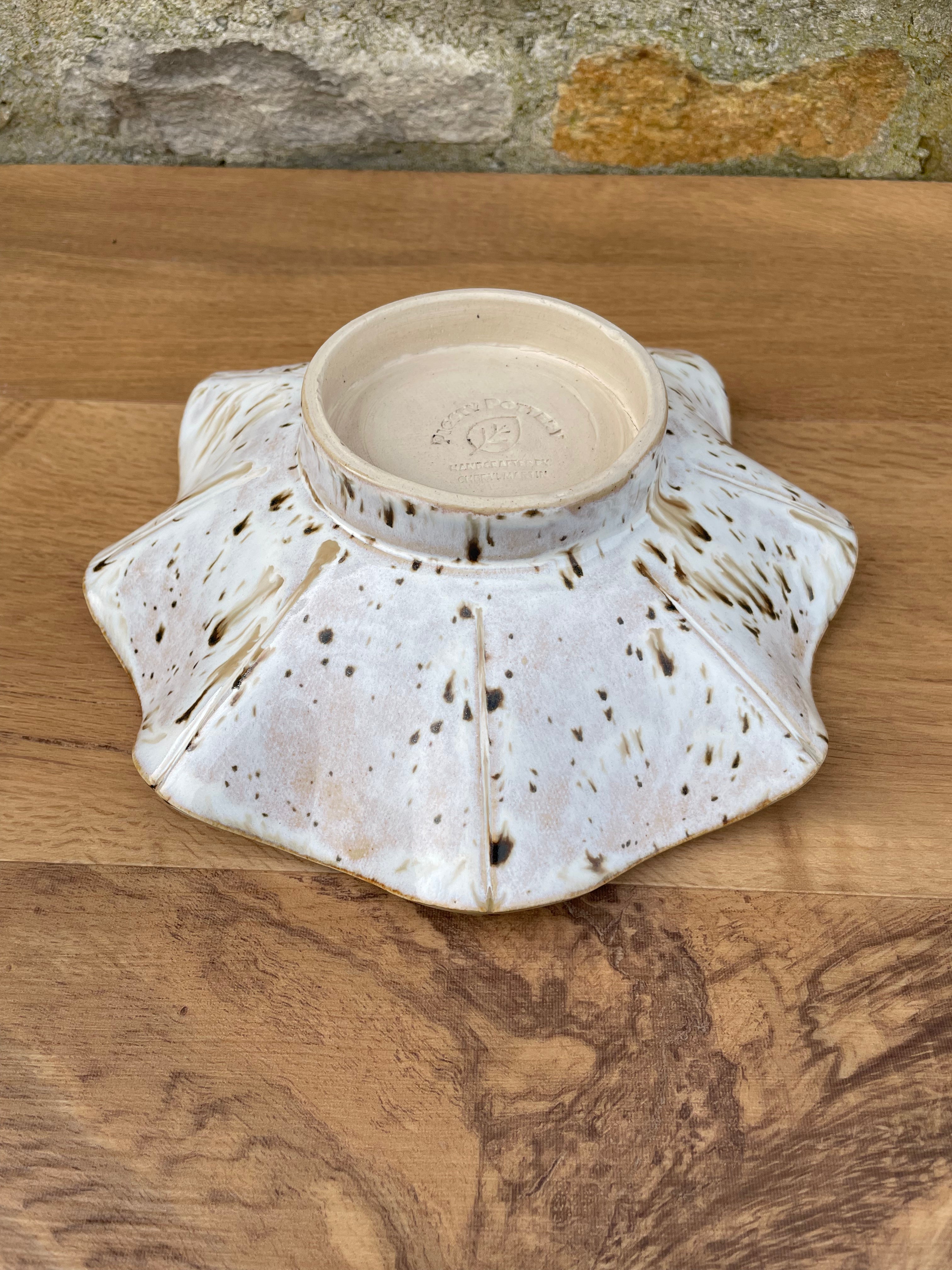 Bowl - Wavy Cream & Brown - 838