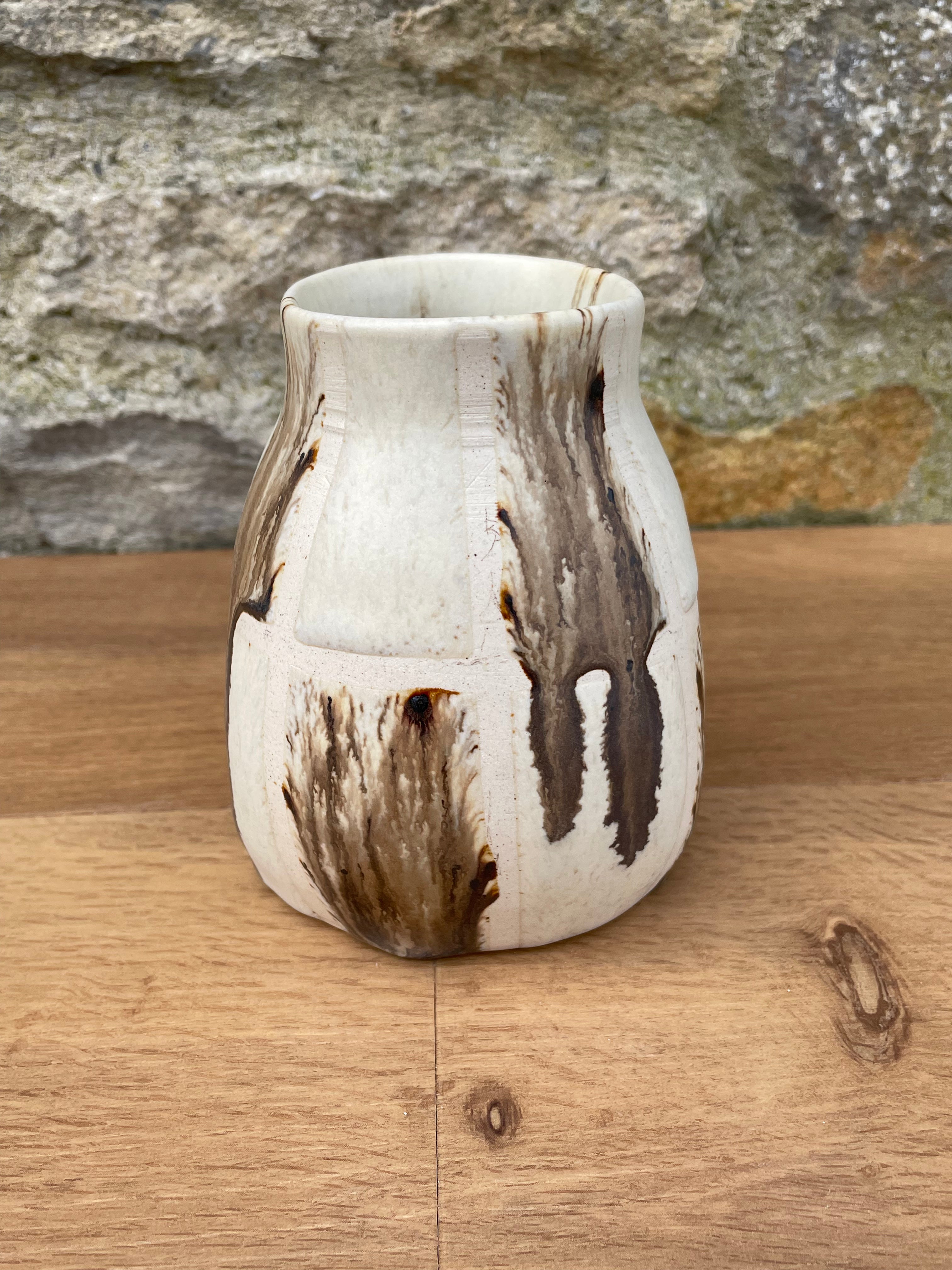 Vase - Cream & Brown - 847