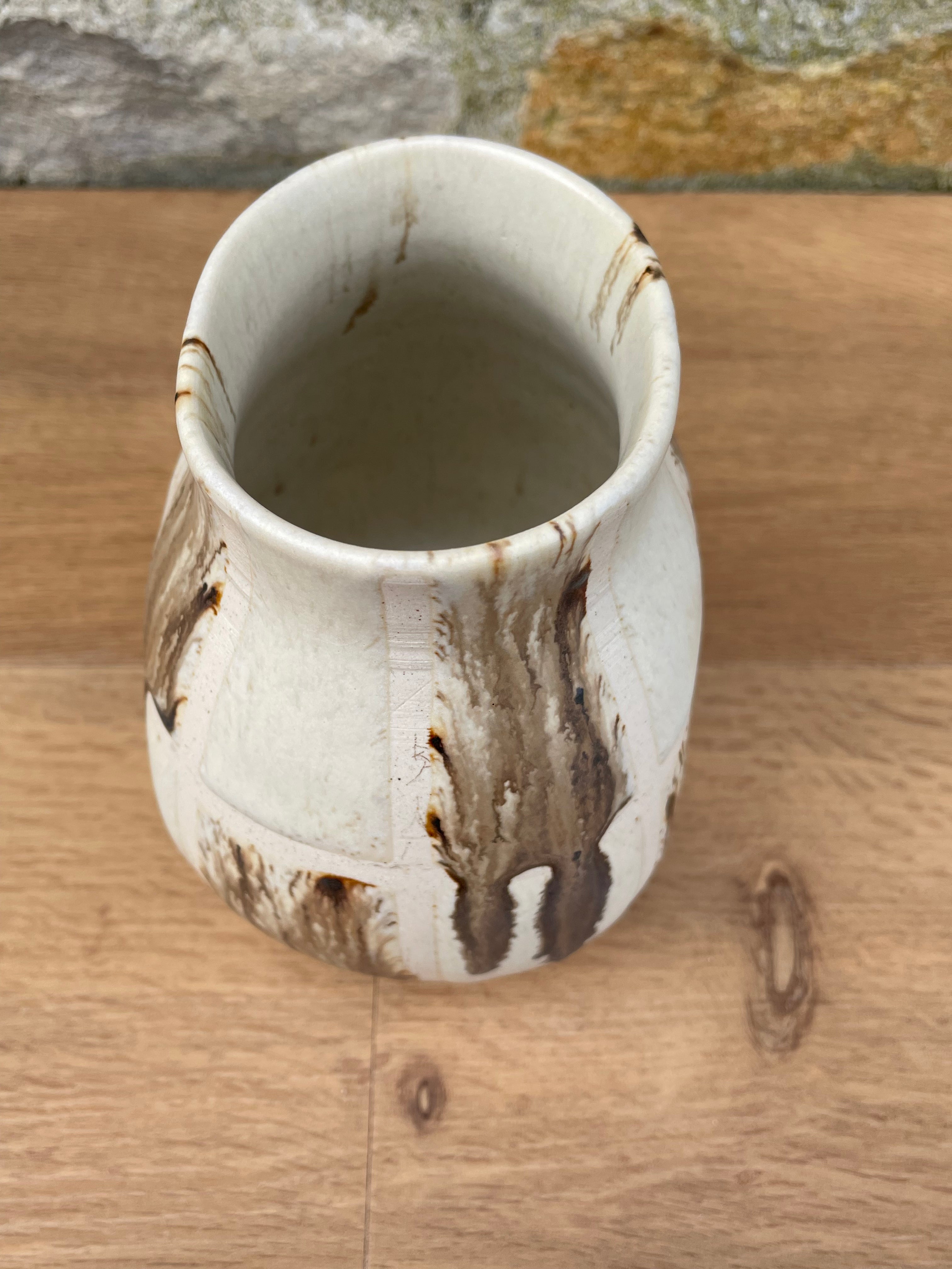 Vase - Cream & Brown - 847