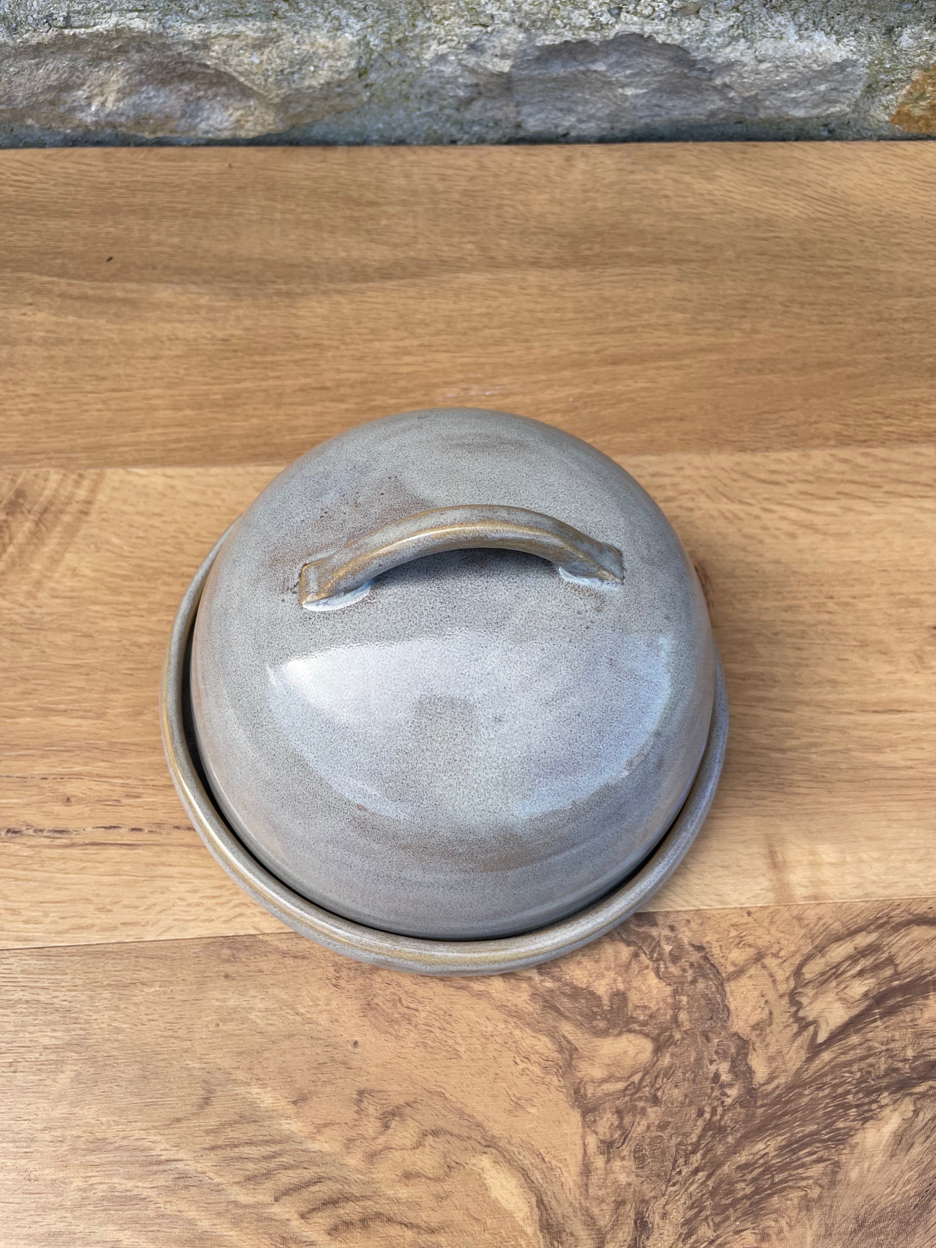 Butter / Cheese Dish - Brown - 870