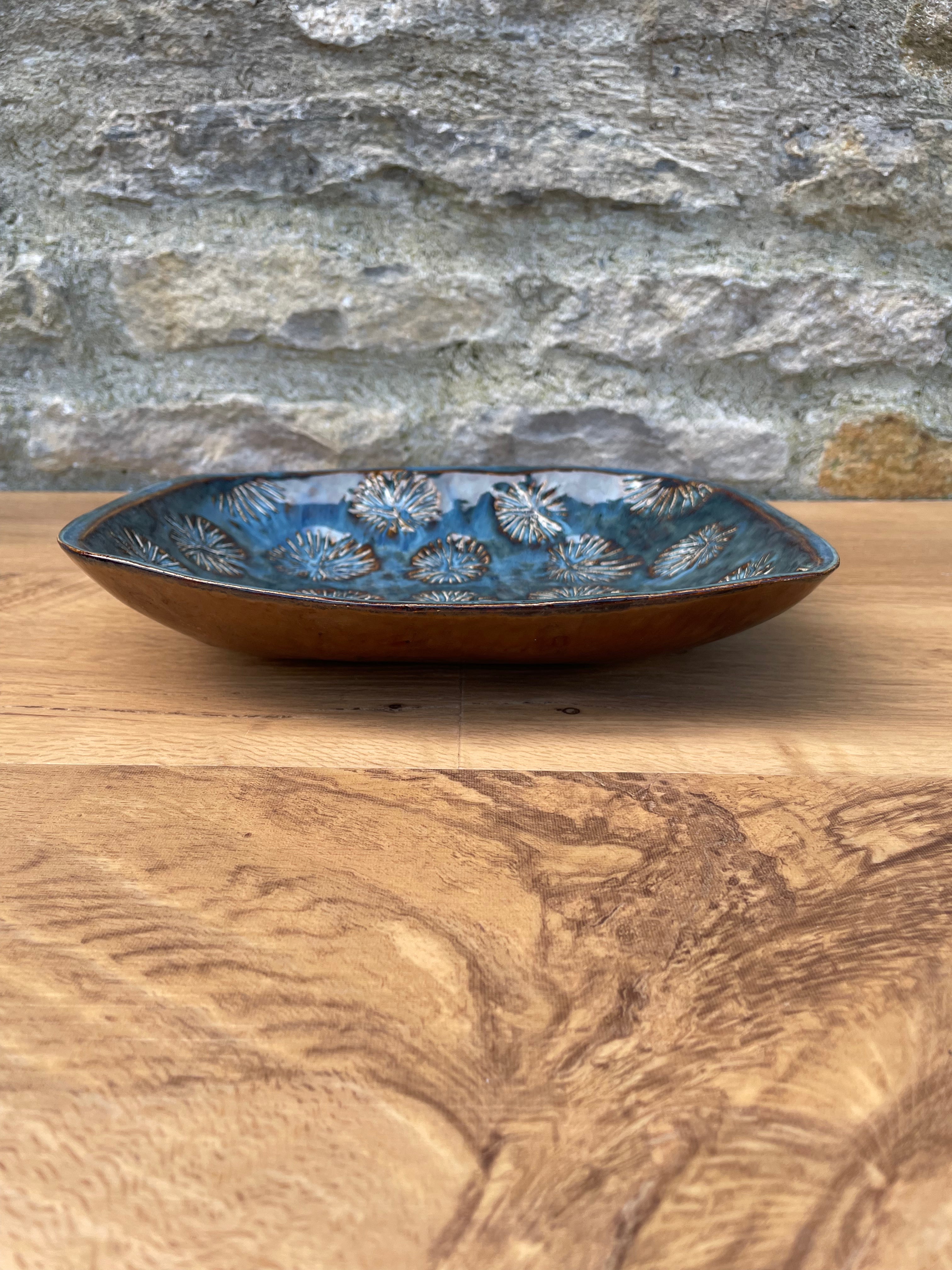 Dish - Oval Blue & Brown - 850