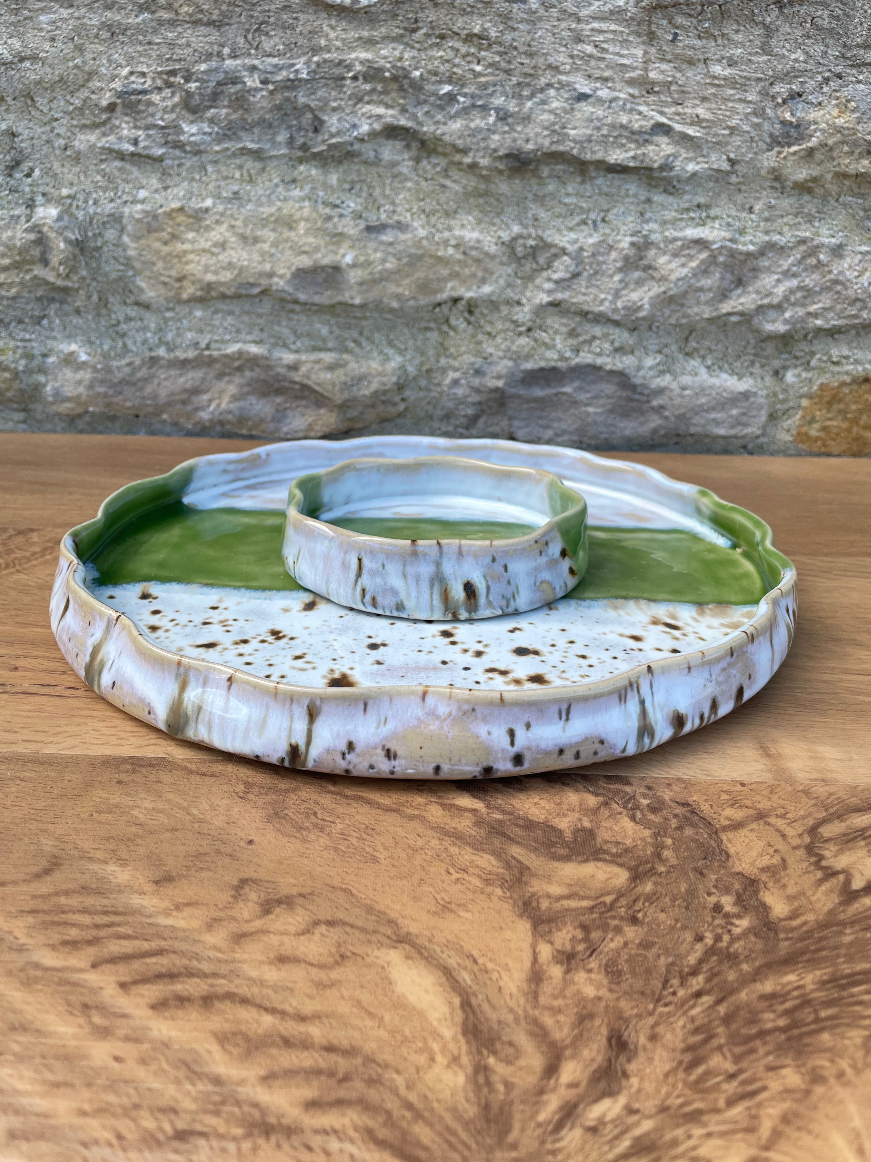 Chip & Dip Dish - Cream, Brown & Green - 869