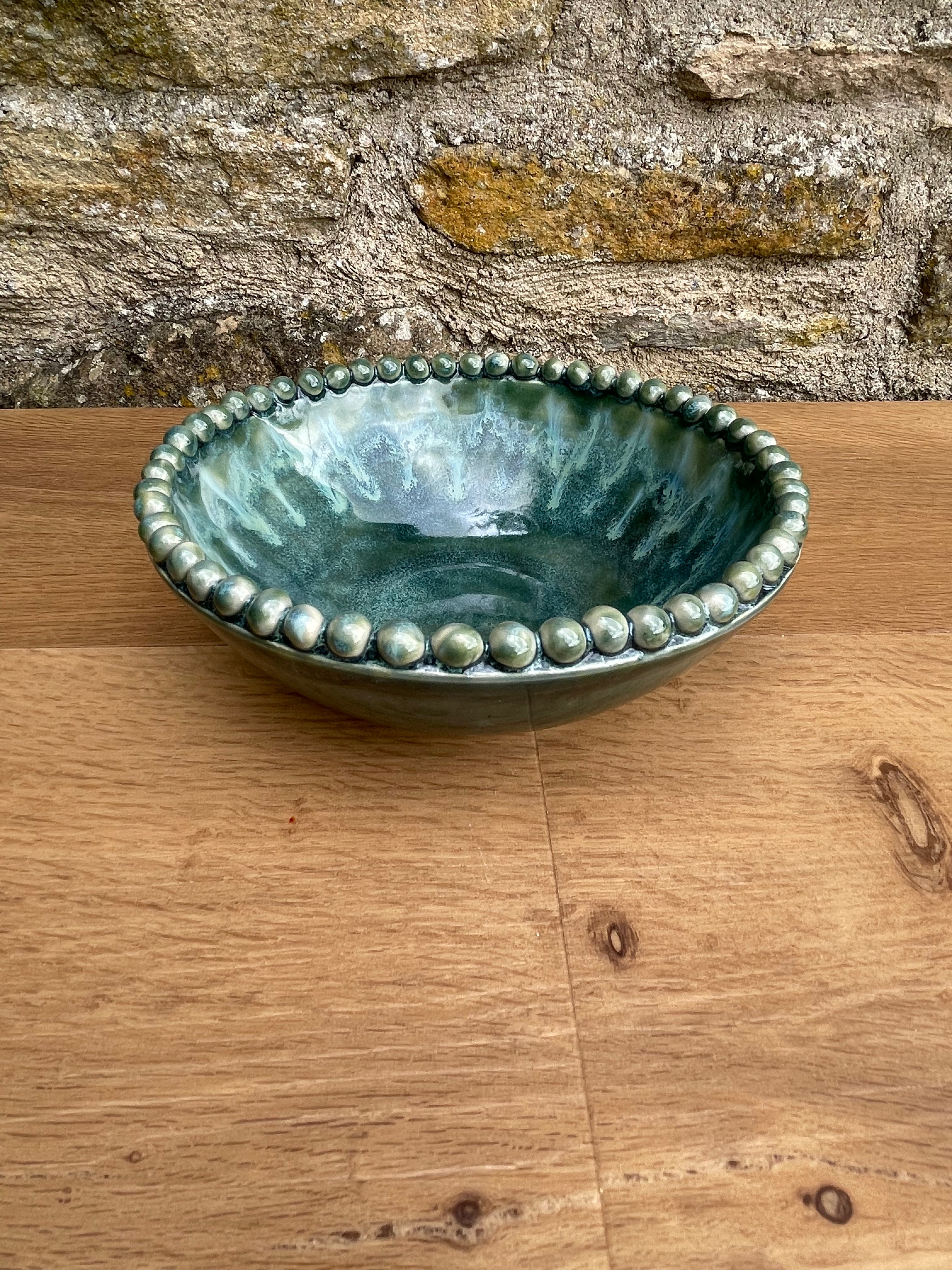 Bowl - Green, Beaded rim - 941