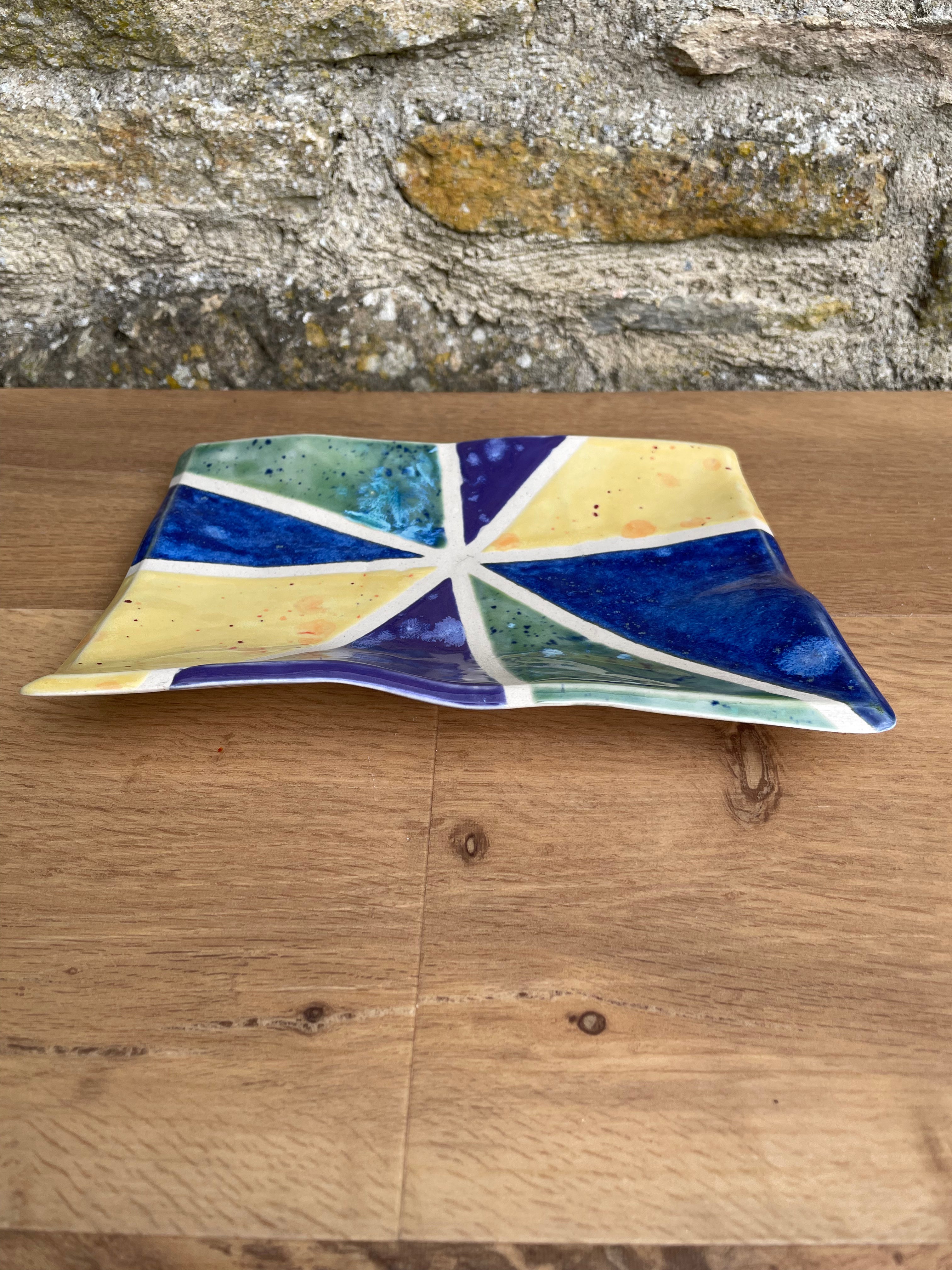 Dish - Multi Colour - 953