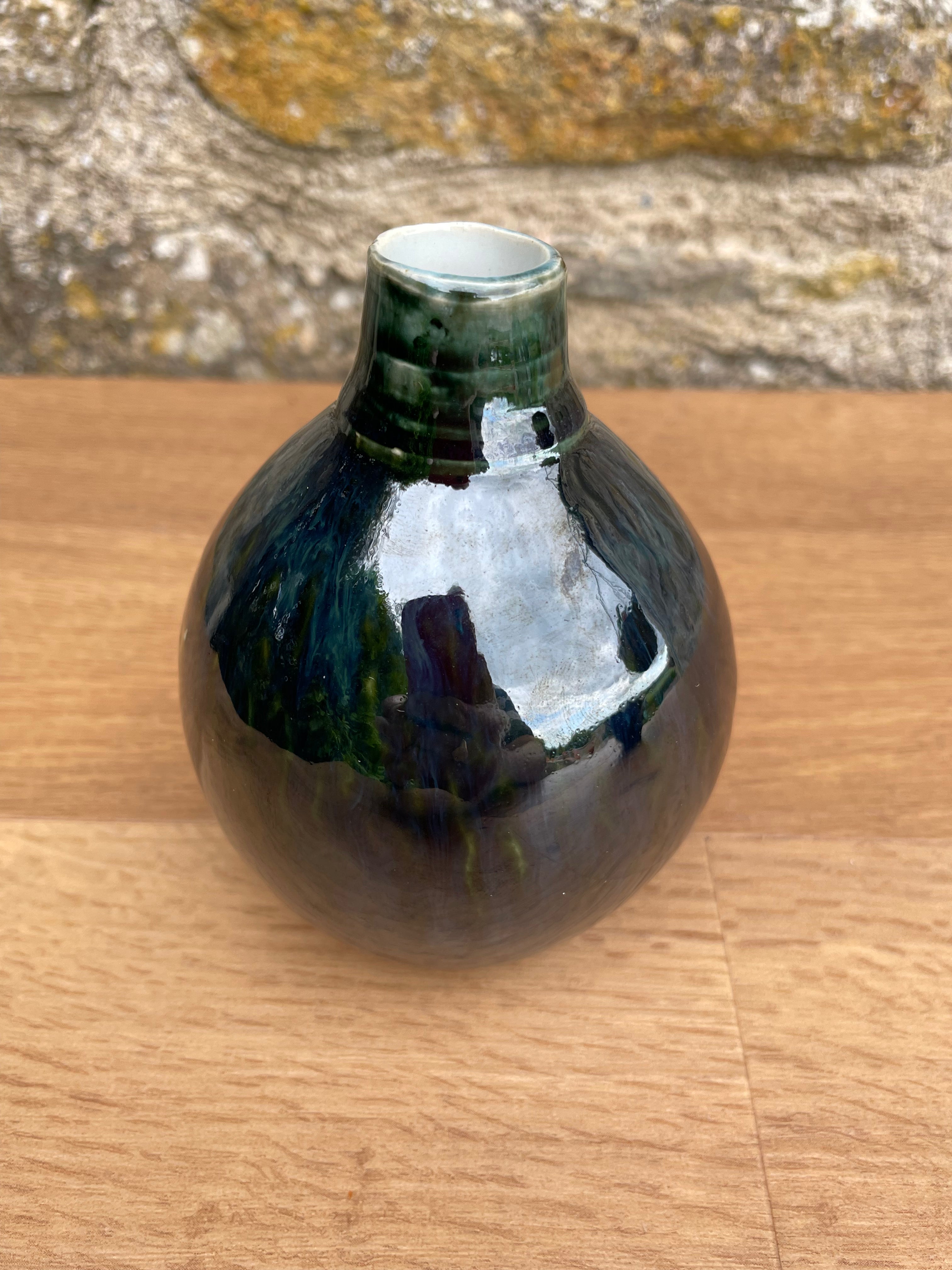 Vase - Dark Grey, Glossy - 622