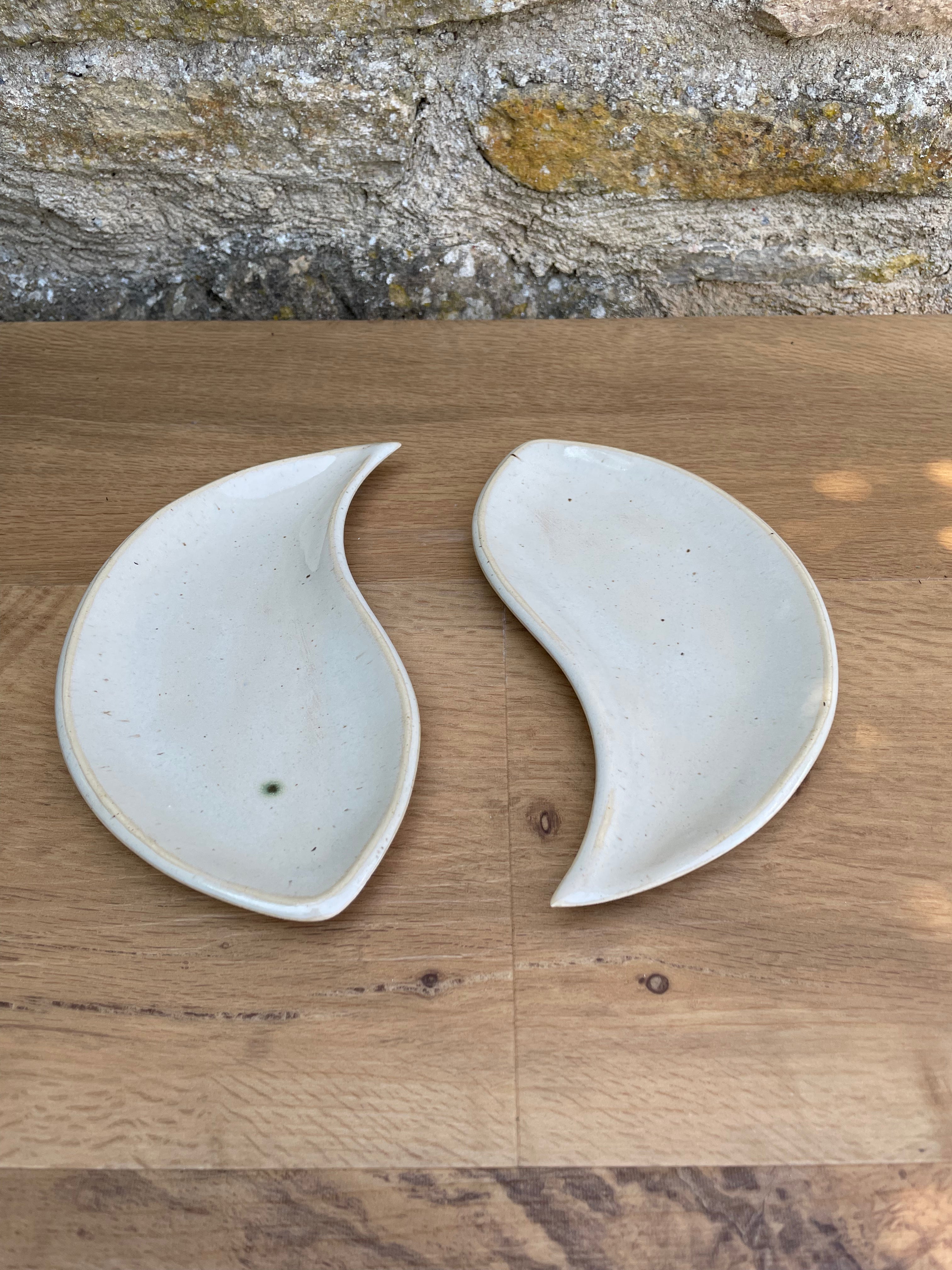 Dish - Teardrop shape, Cream - 971
