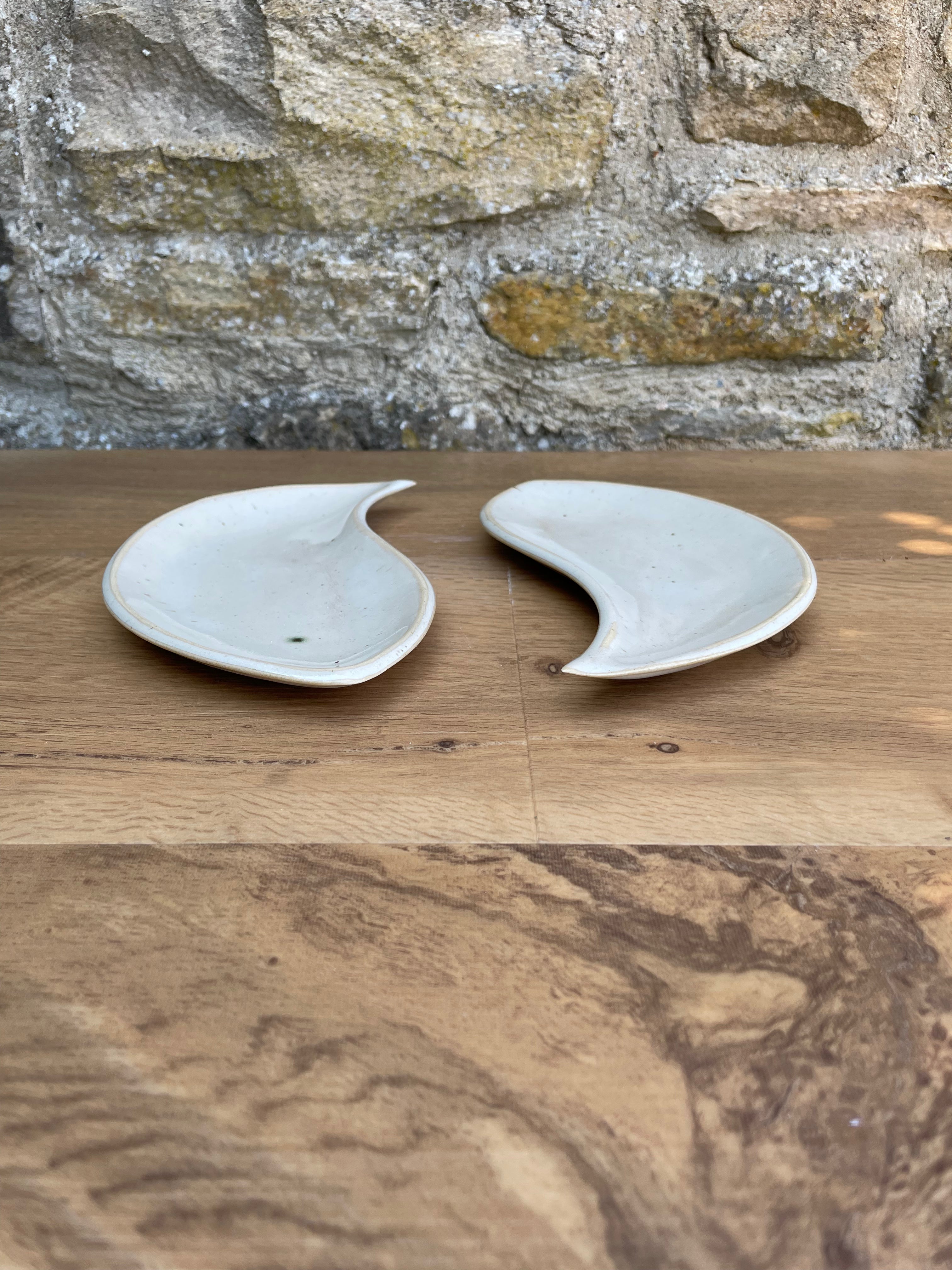 Dish - Teardrop shape, Cream - 971